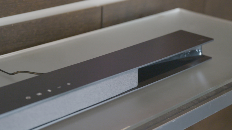 Illustration for article titled TCL's New Soundbar Uses Acoustic Tricks to Bring You Cheap Dolby Atmos